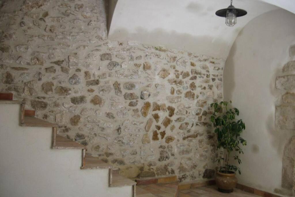 Grand Gite Salavas Exterior foto